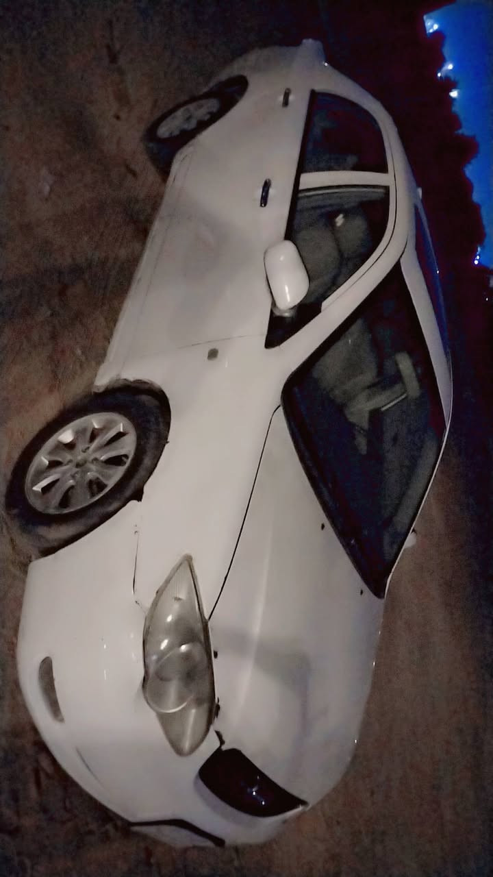 بي واي دي اف ٣ ذي قار خصوصي ابيظ موديل ١٣كير عادي السعر ٤٧رقمي ***********
