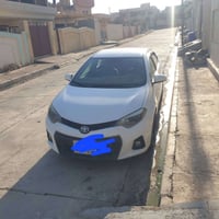 تويتا كورلا ٢٠١٦ وراد كندي قطعتين صبغ بدون دواخل شبر من باب وشبر من با...