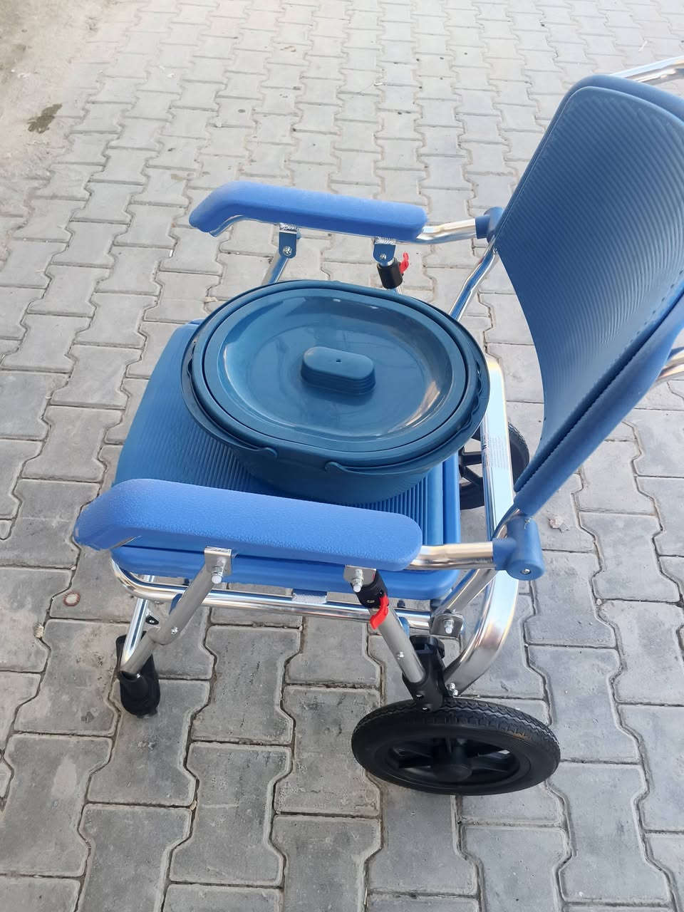 كربلاء حي العسكري الحر ***********
