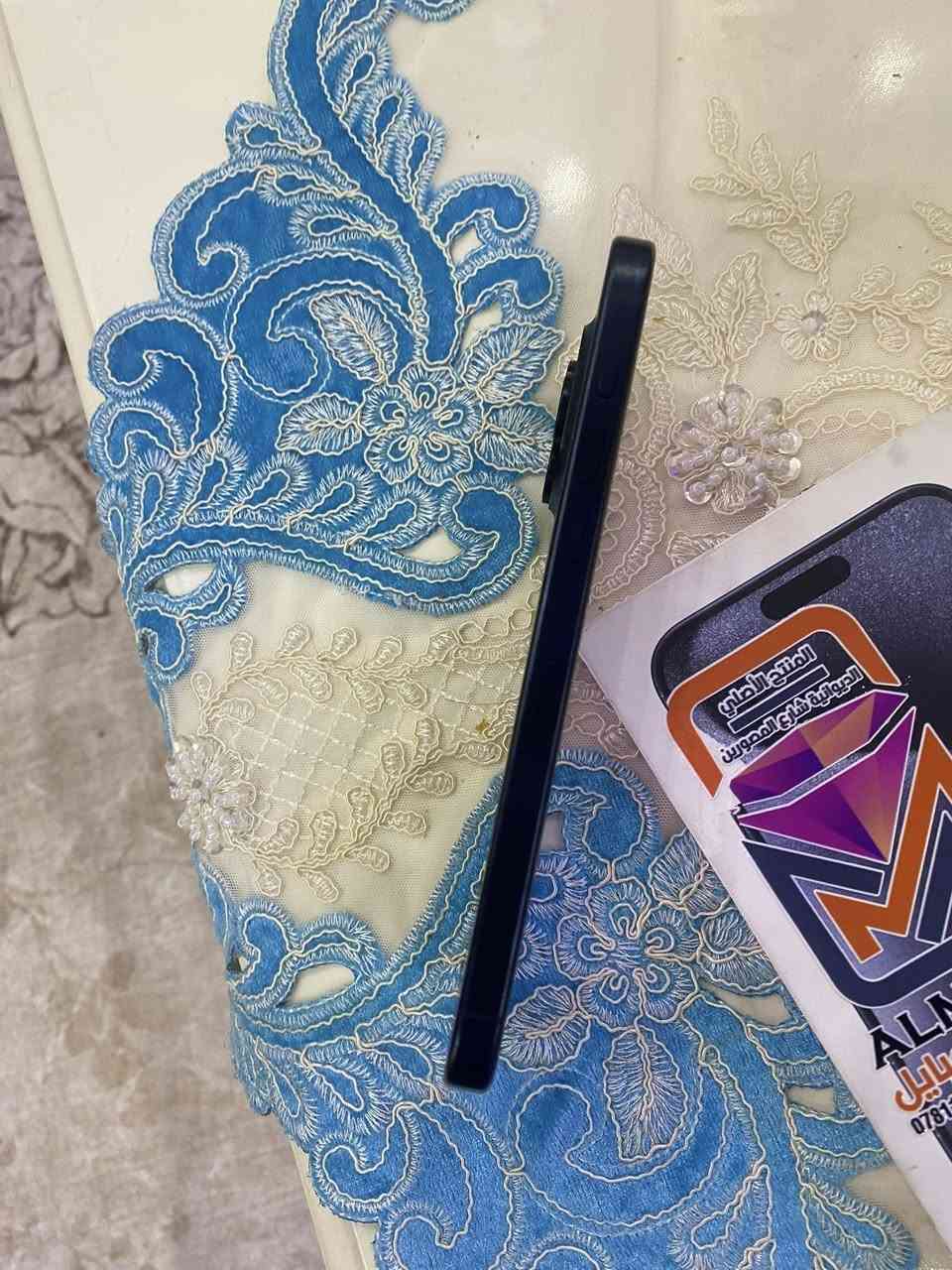 ايفون 15 برو ماكس

بطاريه 91 بلادي
ذاكرة 256
دبل سيمكارت ze
شرق اوسط
جهاز مكفول عده ضهر مفطر 

كامل ملحقات شاحنه وكارتون وكفر 

سعر 815 وبي مجال بسيط

***********
