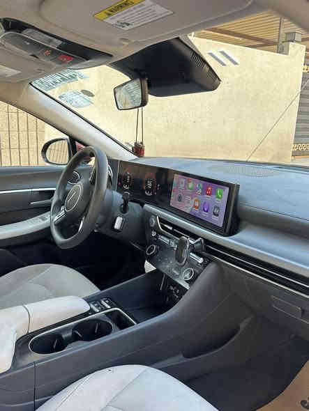 سلام عليكم
سوناتا 2024

سوناتا sel 2024 
نص فول  مواصفات 
رادار امامي وجانبي وحساسات 
نقاط عمياء 
شاشة عدادات دجتل كبيره متصله
تحكم كشن سائق كهرباء ست وضعيات 
تدفئة المقاعد الامامية 
شفتات ستيرن 
شاحن لاسلكي 
بصمتين وتشغيل عن بعد  
عداد المسافة 18 ml 
الحادث امامي تبديل بنيد فقط 
السونار وصور الحادث مع المنشور
السعر 195 وبيها مجال للشراي يتصل على الرقم 
مكاني بغداد 
***********
