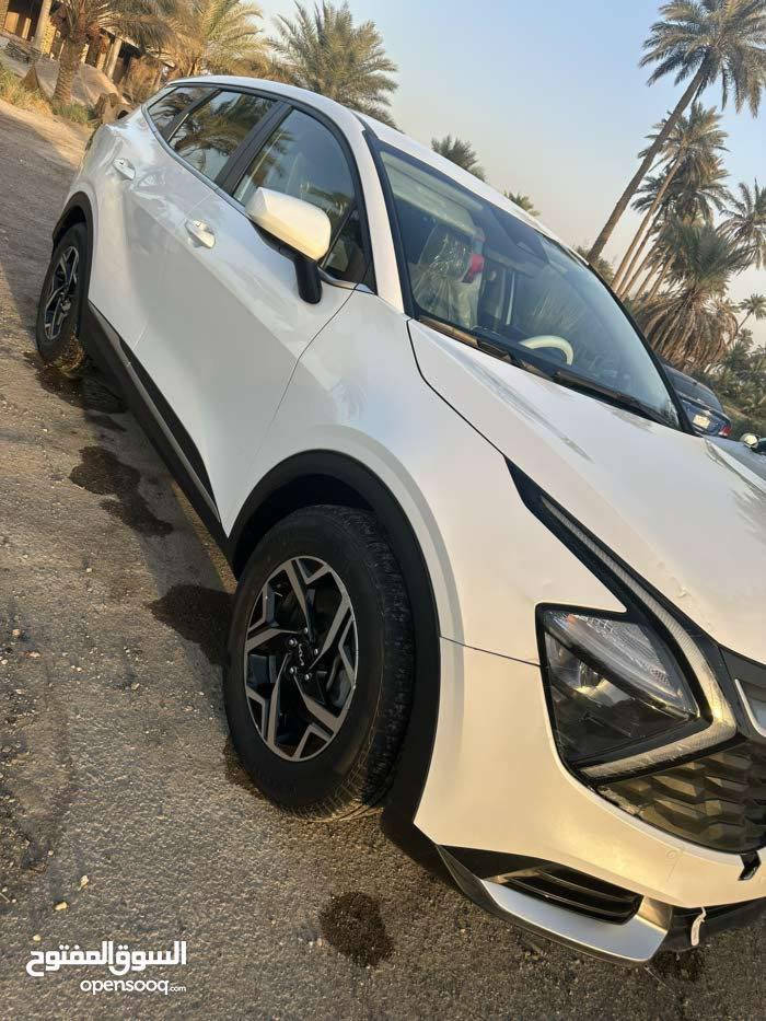 للبيع كيا سبورتج 2023 امريكي
رقم بابل بأسمي 
نص مواصفات 
رادار وحساسات وزينون وشاشة وكامره دوارة والموصفات المعروفة 

السياره #بدون_حادث وبدون صبغ مكفوله وسوناره موجود (فقط بارد بالباب العكس السايق ) والدعامية الامامية مبدله 

السعر  ( 195 ) ورقه 
مراوس عادي بسياره سعره اقل 
مكاني الحله / شارع 60 
*********** واتساب موجود
