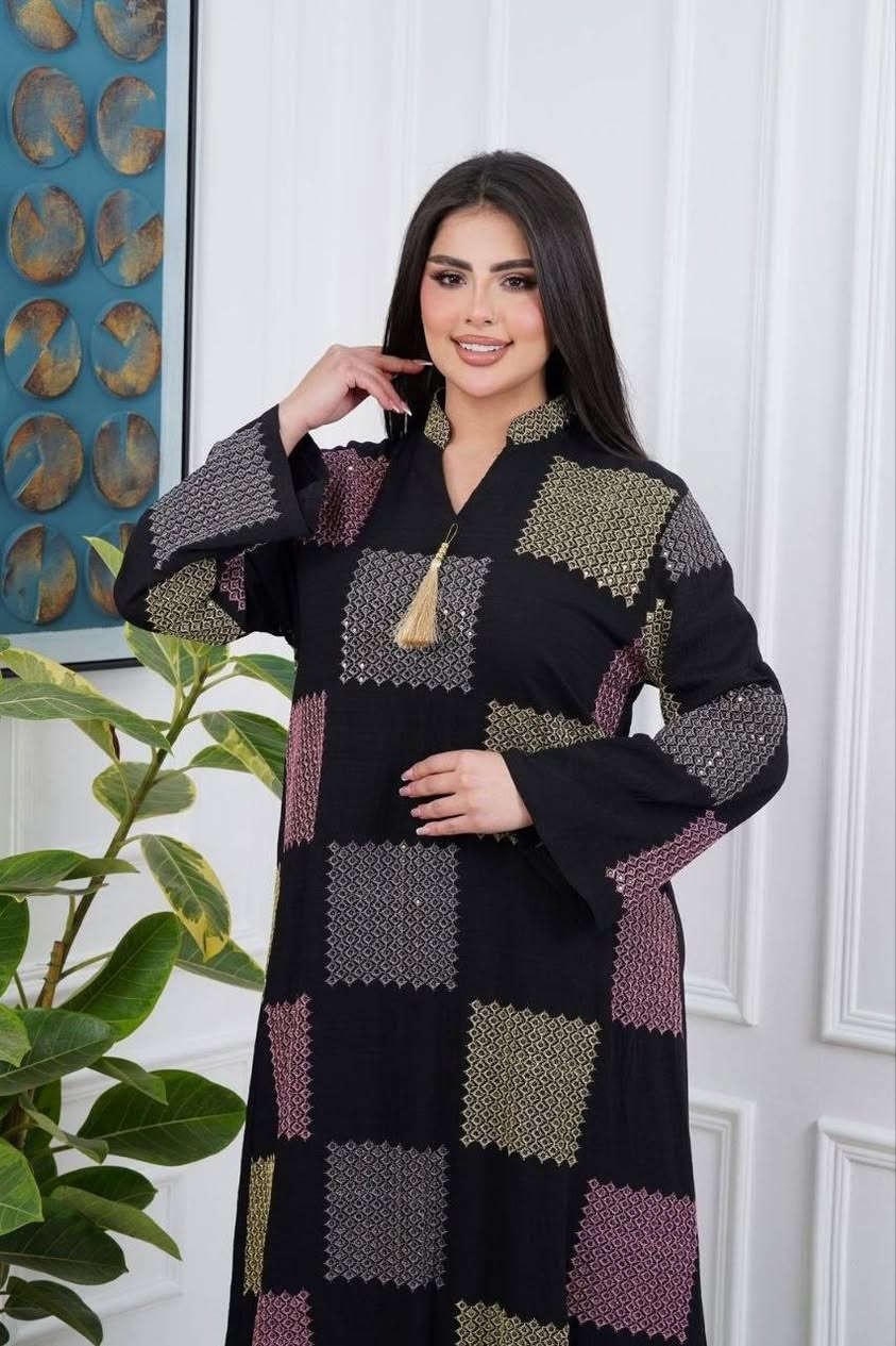 دراعة برق اصلي كلوش موديل 🇶🇦قطري 
القياسات l XL  XXL  XXXL 
البيع بالجملة فقط 
اقل طلب من الموديل درزن  
سعر الدرزن ٢٥٠ الف 
الدرزن ٦ الوان 
يوجد توصيل الى جميع محافظات العراق 🚚


**إذا كنت صاحب هذا الإعلان وتريد حذفه لأي سبب، رجاءا أرسل رسالة إلى الدعم الفني**