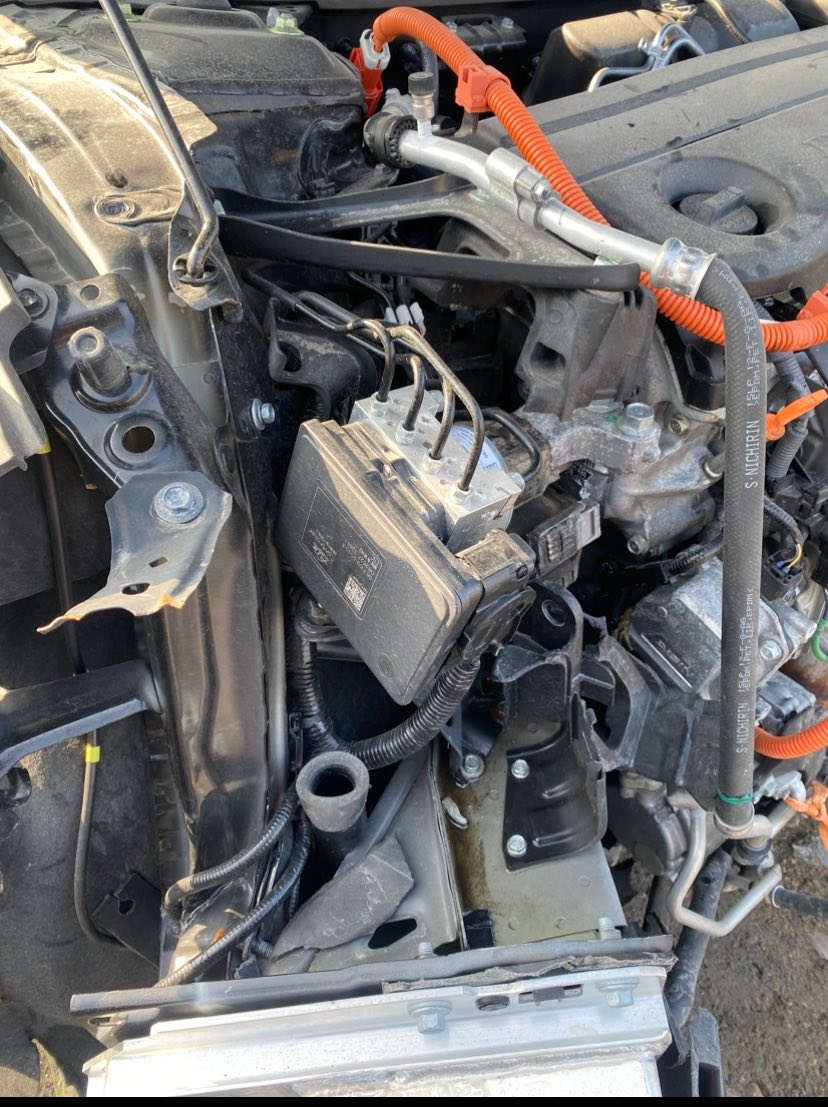 سلام عليكم
السياره موجوده بكراج تبادل  سريع  ابو غريب سعر لفتره محدوده
١٤٥$ وبيه مجال
هوندا اكورد سبورت موديل ٢٠٢٤
ايرباك رجل ودركة فقط مكينه اي بي اس  كفاله

مكاني بغداد العامريه
***********
