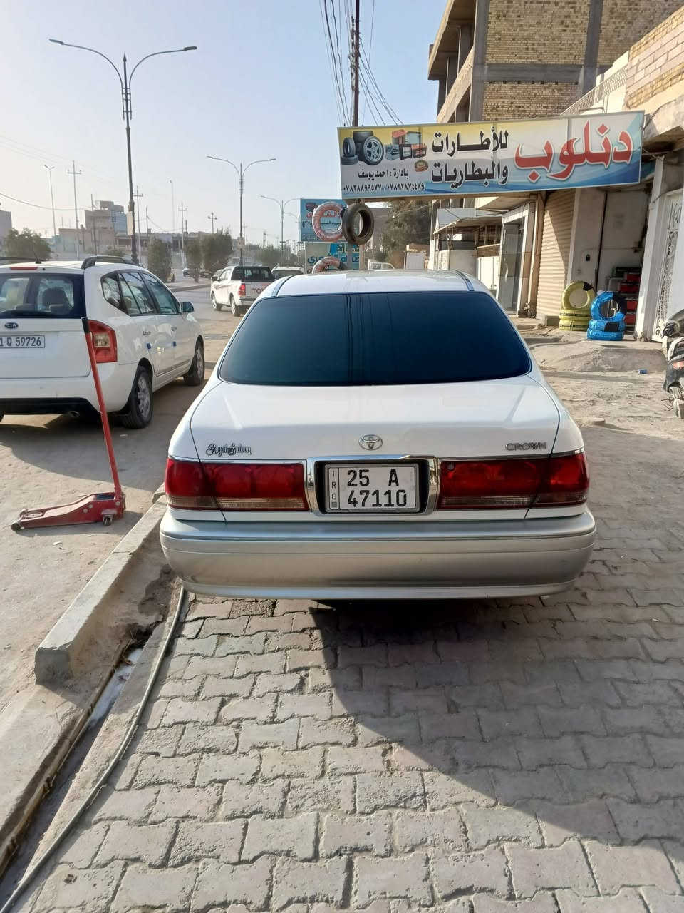ملكه كراون 2003 اصل
كرستال اصل 
3 دكم
شاصي 75
تحويره نجف بالكامل الدشبول امارات
كفاله عامه من الكص والنقل 
السياره باسمي شخصيا
رقم كركوك قرار 48
مكان السياره الديوانية 
***********
السعر 160 وبيهه مجال
