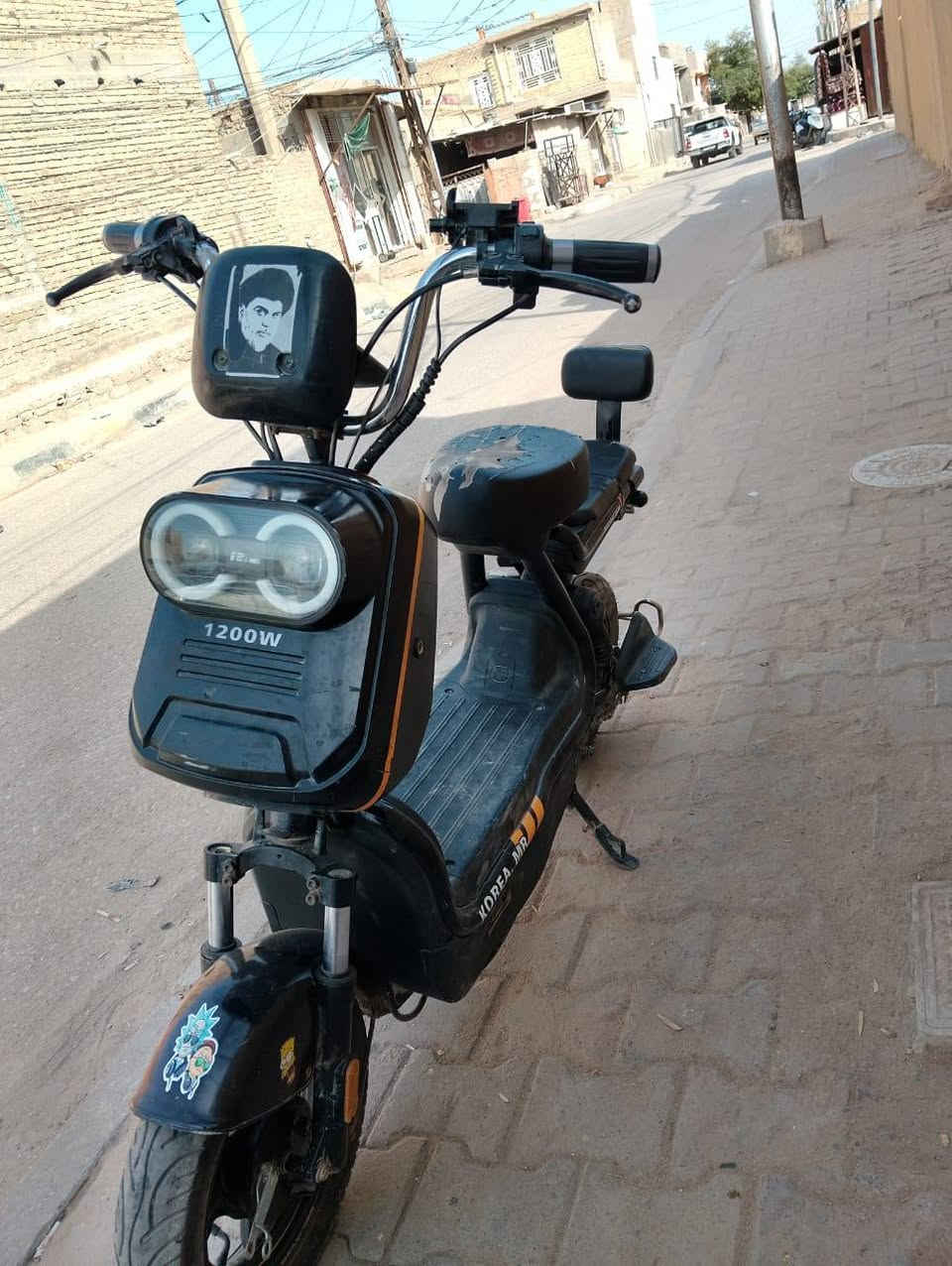دراجه شحن البيع بطريات جدد سالهن عشرين يوم شادهن سعر 250مكان كربلاء حي موضفين
ملف 1200 الرقم ***********
