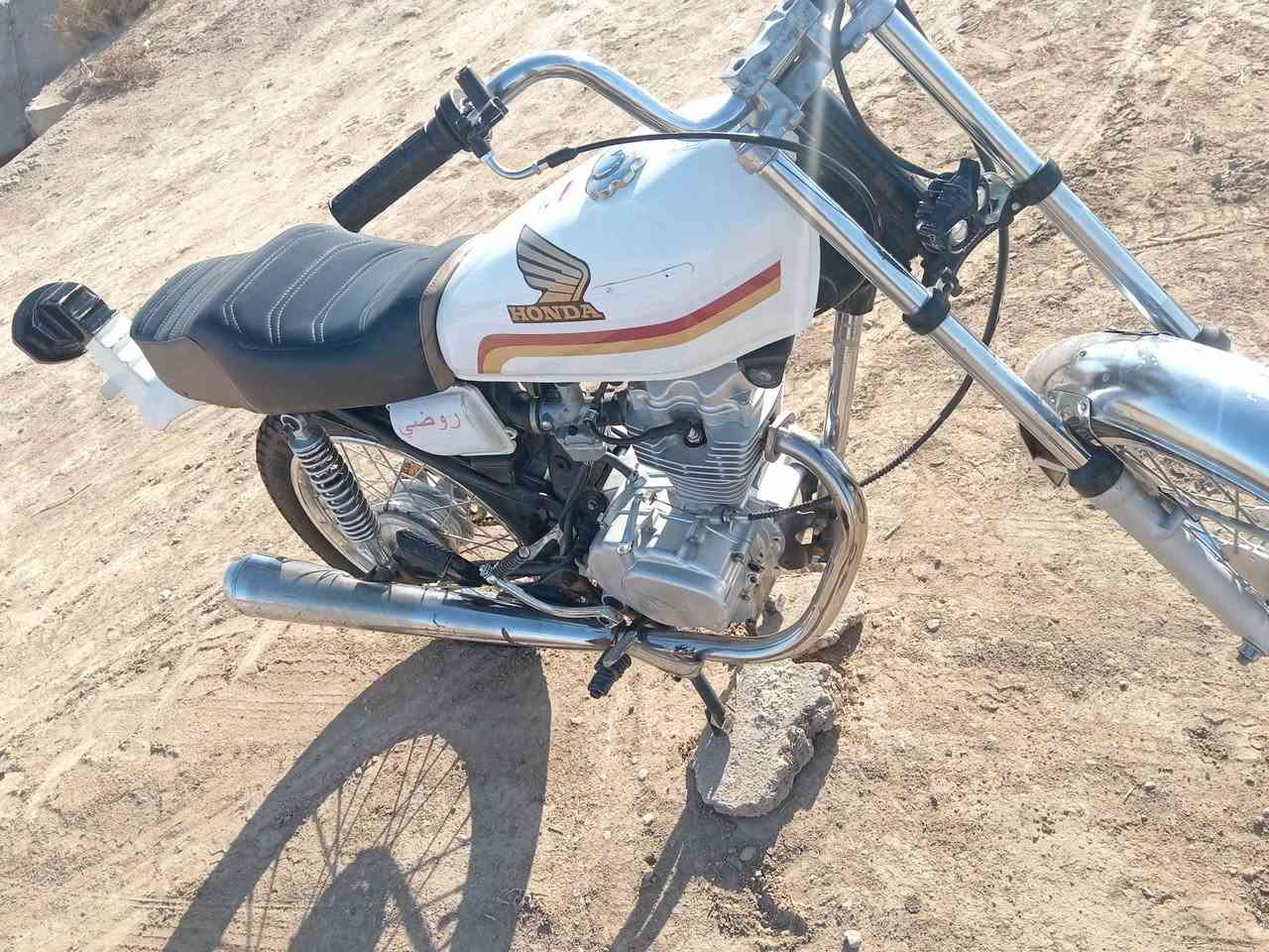 دراجه للبيع محرك نامه مامفتوح الشطره ***********
