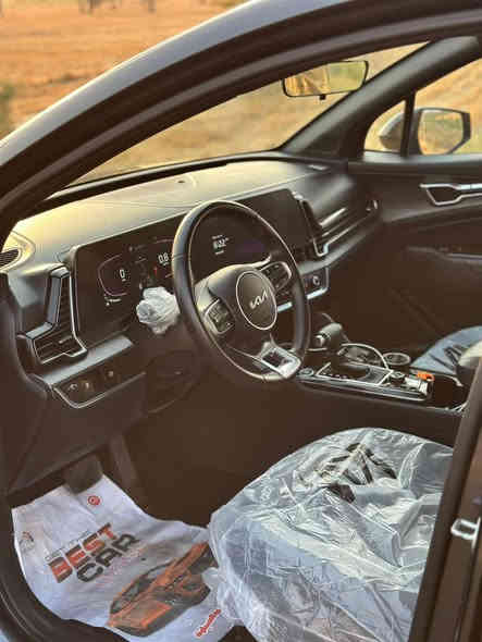 سلام عليكم 
#للبيع كيا سبورتج موديل 2023 X-line وارد امريكي

‭0770 582 4761‬

 
حجم السياره لارج 
 
السياره حادثه موضح عندك بلصور
مبدل جاملغ نفس لون ودعاميه نفس لون  
لبنيد نفسه مصلح ومبوغ 
فول مواصفات اكس لاين 
سياره جديده معنى كلامه
١- بصمه تشغيل  وابواب
٢- كشنات جلد
٣- كشن السائق كهرباء
٤-تدفئه بلكشنات 
٥- شاشه دجتل+ شاشه كبيره تدعم نظام الابل كار 
٦-رادارات اماميه خلفيه جانبيه
٧- قياده ذاتيه
٨-توقف ذاتي
٩-اشاير بلمري
١٠- فور ويل دفع رباعي 
١١-درايف مود
١٢-اوتو هولد 
١٣-كاميره 
١٤-اوتو ستوب 
١٥-نظام نزول المنحدرات
١٦-كامره ڤيو
١٧-سايد بريك بصمه
١٨- مانع انزلاق
١٩- لايت ليد
٢٠- حساسات خلفيه

مكان لسياره بغداد
السعر خابر وتدلل جوة السوك ابيع الك
