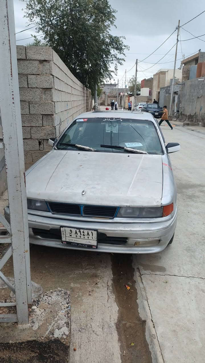 متسوبيشي كلنت 89
مكينة وكير مكفول سوناتا تو ١٨٠٠
كهربائيات كاملة لايتات زينون 
سنتر لوك مسجل ماسحات جامات كهرباء 
تبريد منضمومة كاملة نقص غاز
السعر ٣٤وبي مجال 
***********
