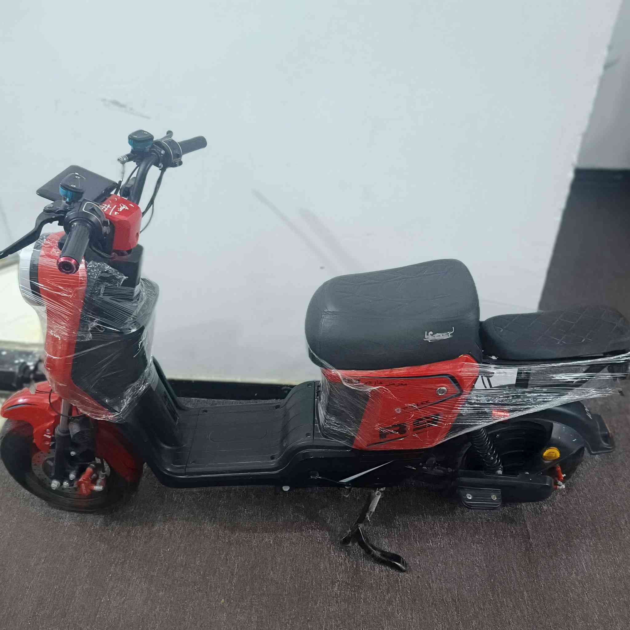 دراجـه R9
بطاريات جدد🔋
مسجل
تايرات جدد
فوول الدراجه
مكاني البصره القبله ***********
سعر مناسب
