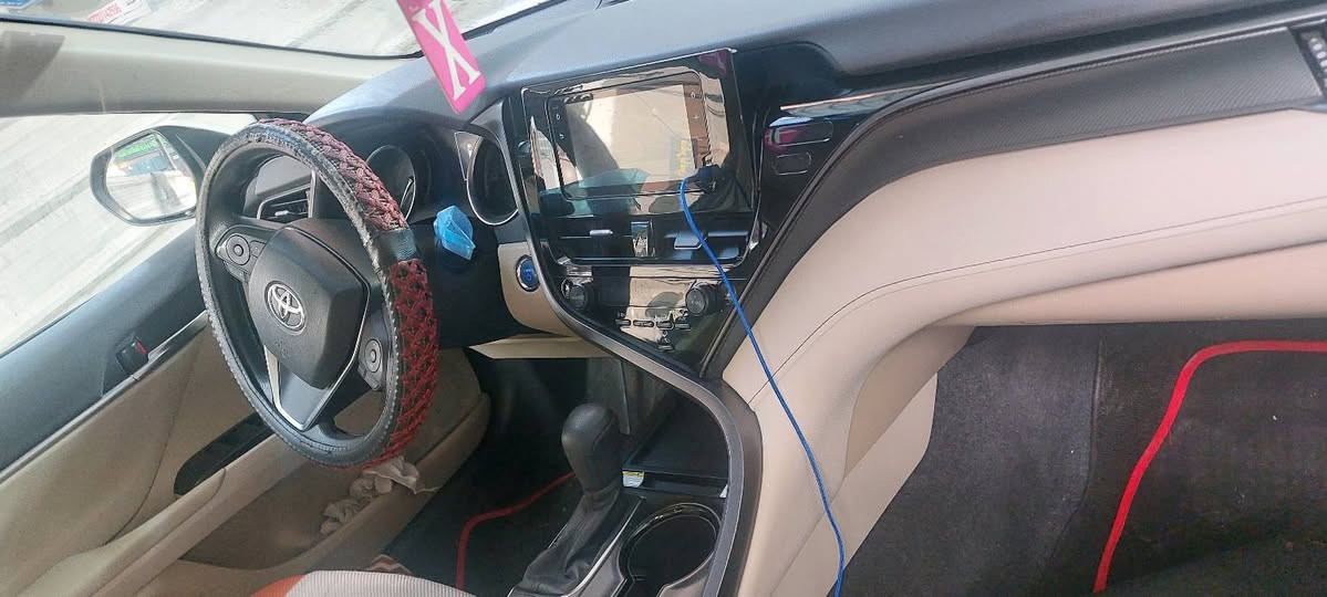 كامري 24 هايبر عبد اللطيف   LE اخت الزيروا ماشية 18 k فقط بأسمي من الشركة عنوان بغداد  السيارة مكفولة فقط بارد حك اصبع بالجاملغ الخلفي bdr علق يوصلك السعر عل خاص او منختلف ان شاء الله للشراي


**إذا كنت صاحب هذا الإعلان وتريد حذفه لأي سبب، رجاءا أرسل رسالة إلى الدعم الفني**