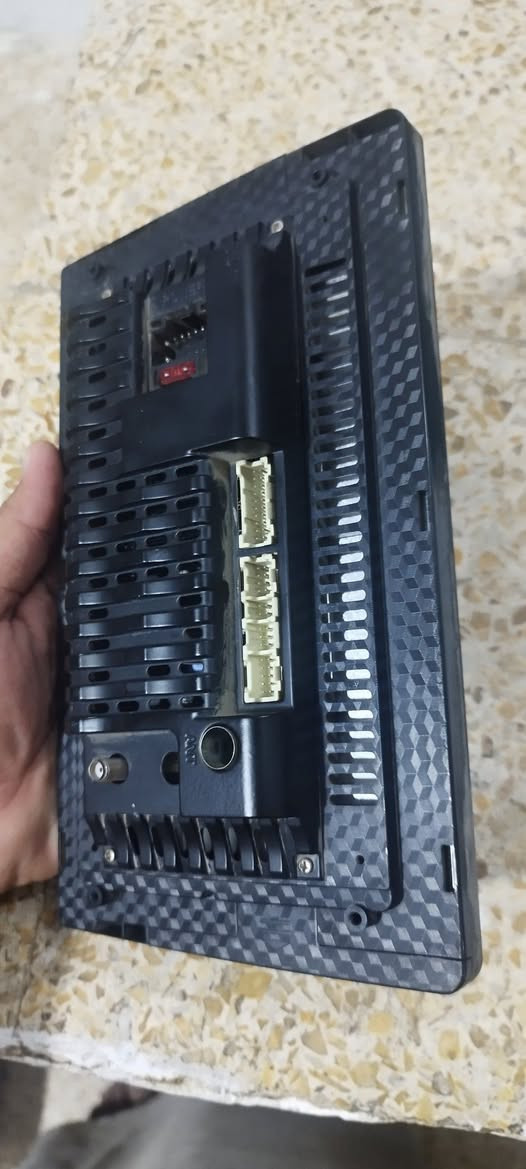 شاشه مال اكسنت للبيع
السعر 45 وبيها مجال  ***********
