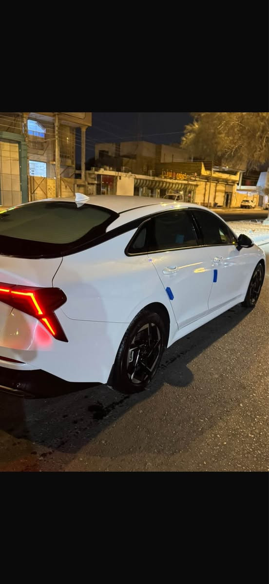 K5
مديل 2024 خليجي نص فول ماشية 46كم
ضررها طخه بسيطة بجاملغ الخلفي مرجع pdr
رقم اربيل وكاله ب اسمك
بيها ملاحظات بسيطة جداً سيارة جديدة ونضيفة كلش
سعرها 215 بيها مجال بسيط للستفسار *********** Singapore
