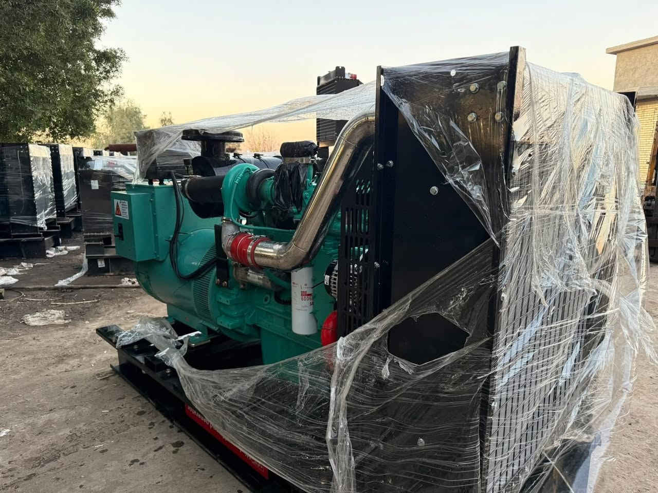 سلام عليكم ورحمة وبركاته
وصول بضاعة جديده للمولدات
الكمنز 24/114/ ولف /  250 /200  كيفي
الكمنز 150/100 كيفي 
شتاير 400 كيفي
بيركز من 50 كيفي إلى 150 
العنوان بغداد رقم الهاتف /
***********
