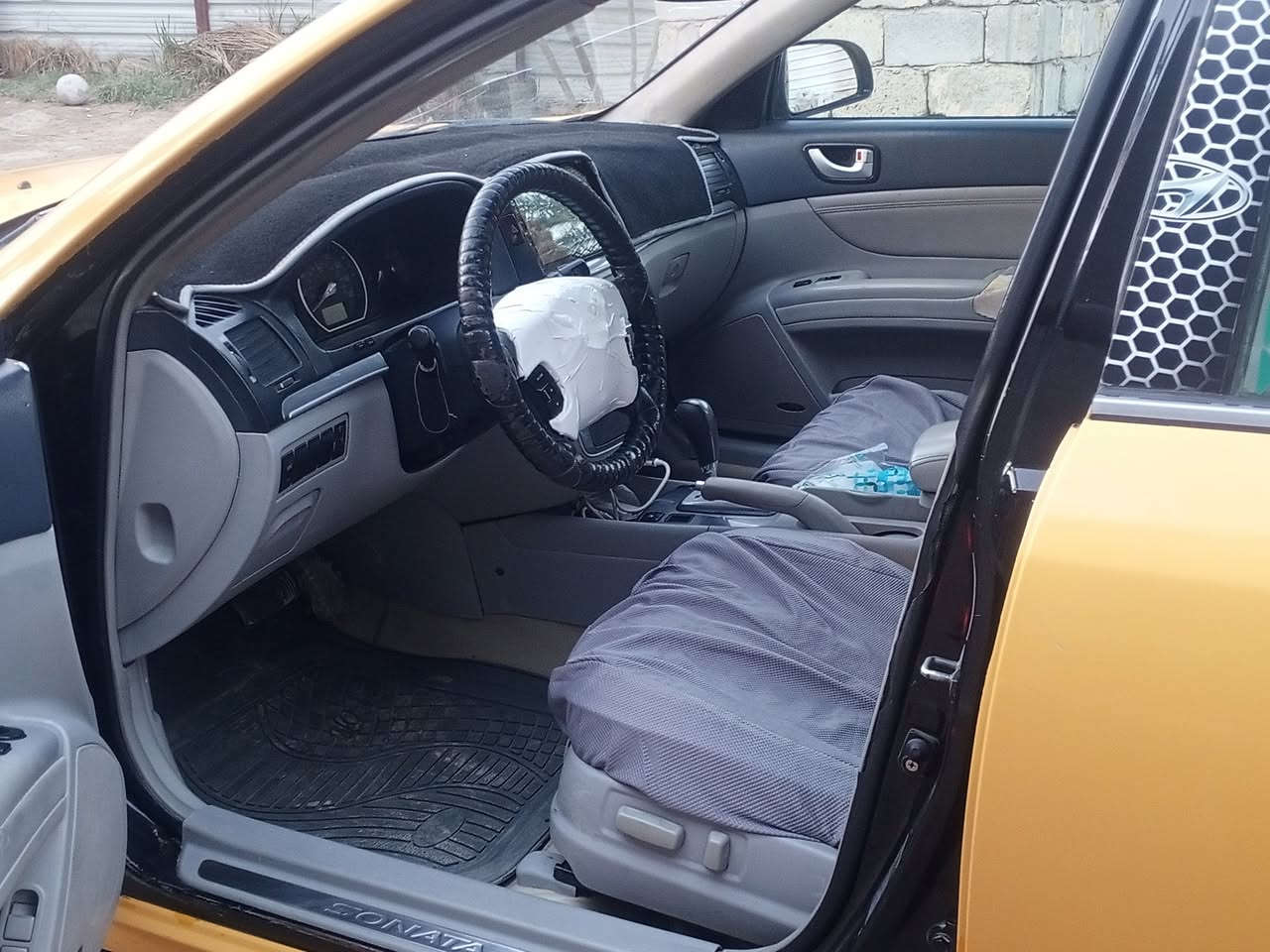 السلام عليكم للبيع سوناتا موديل ٢٠٠٨ وارد امريكا بدون حادث كلين ٦ سلندر فول مواصفات سعر 80 المكان بابل المسيب هاتف ***********
