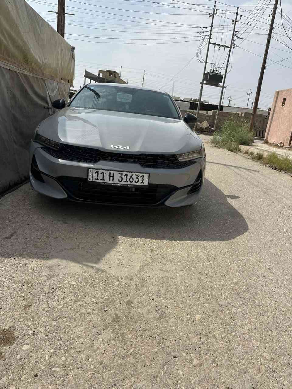 السلام عليكم    للبيع كي فايف موديل 2024 وارد امريكي  ضرر فقط حافه البنيد بيهه  صبغ بدون تبديل ليبل واحد السياره ماشيه 16الف  محرك 1600 تيربو فئه جيتي لاين دواخل احمر ابلاد استيرن كسر سياره كلش حلوه لون سمنتي مميز رقم بغداد بسمي تحويل مباشر السعر 188وبي مجال مكان السياره ذي قار الرفاعي /***********/***********
