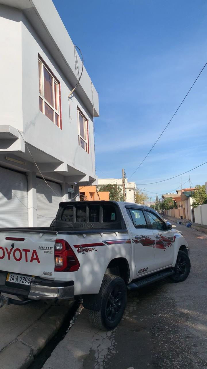 تويوتا هايلوكس 2022 شركه جيهان بدون دعم و سبخ و تعديل وضع شريكه 74kmماشيه حقيقي فول موصفات فور ويل و توماتيك رقم و سنوي جديد شرط تحويل سعر 315$ مجال مكان زاخو 
واتساب ***********
