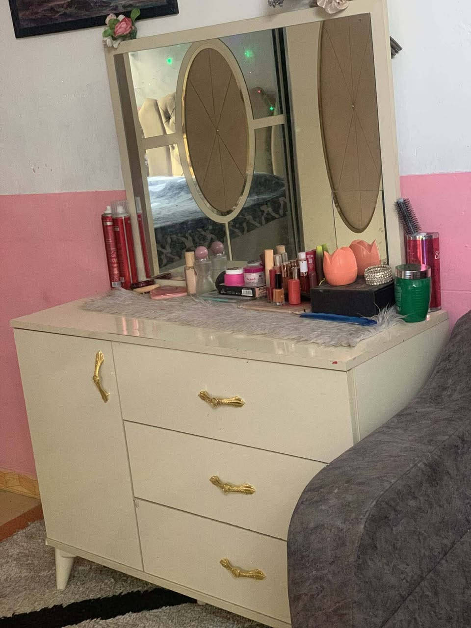 غرفه نوم تركي 5 قطع شرط النضافه


**إذا كنت صاحب هذا الإعلان وتريد حذفه لأي سبب، رجاءا أرسل رسالة إلى الدعم الفني**