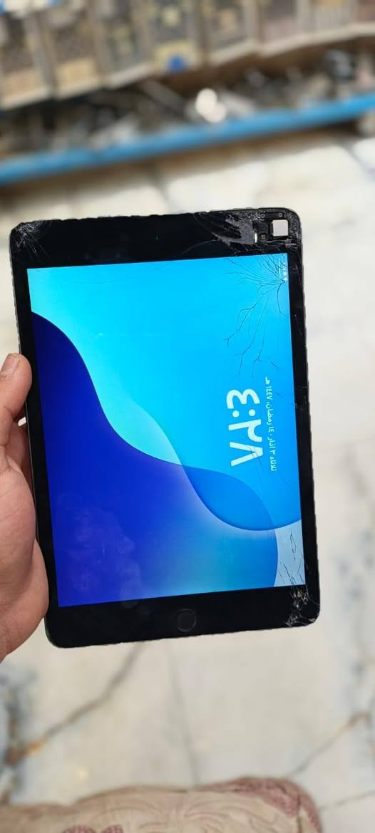 سلام عليكم
ايباد مني 5
ذكره 64
نموذج M
يشغل بوبجي 60 فريم
جهاز بي كسر بل حساس مثل ما موضح بل صوره
توصل *********** وبي وتساب
