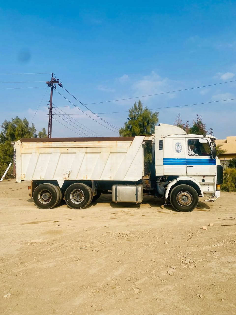 السلام عليكم
سكانيا 142 مكينه 8 جديده لاتنقيص ولا بخار گير ٥*٥ مجموعه بايجر ١٦ بدي مايلر طول خمسه وربع شاصي مكفول رقم نجف انگليزي بسمي مداور ثاني يوم سياره جاهزه للشغل للأستفسار ***********
