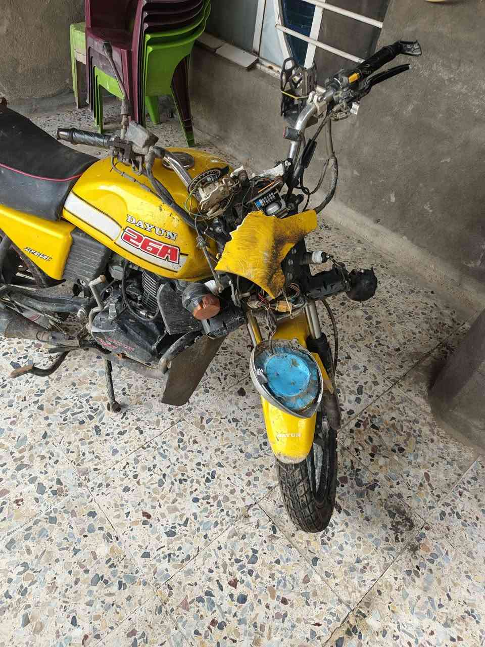 سلام عليكم شباب دراجة دايوان 2023مرقم بغداد سنوية بأ اسمي دراجة قبل حادث مكفولة كفالة عامة كلهة وجانت معروضة مليونين و250الف حالين سويت حادث بسيط عارضهة مليونين وبيهة مجال للطيبين عنواني بغداد قرب مدينة بسمايا 
رقم*********** عندي عملية ومتوازي عل بيعتهة يولد
