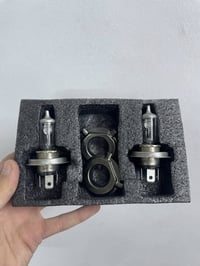 شباب   يتوفر   - لايت اصفر تفصيخ  - زنون ابيض  - رواط  07721047130 الع...