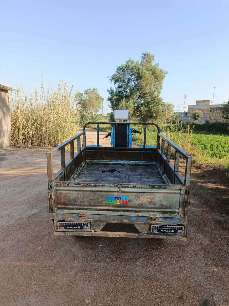 سلام عليكم ستوته ناشفه مالت جناي امتي ار الون سمائي اوراق مديل 17 توه معمرها او محتاز افلوس يريد يبيعها الرجال هاذه رقمه *********** او هاي صفحته ابو كيان الجياشي مكلف با نشر رجائن لحد يراسلني حاطلكم الحسابه او رقمه
