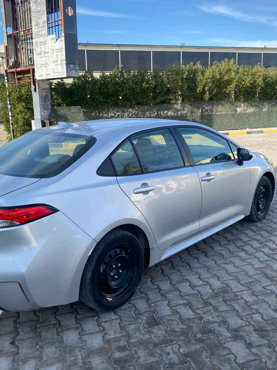 لسلام عليكم كورولا ٢٠٢٥  le هايبرد معفيه من الرقم بصمه رادارت بلمري داخل لونين سياره ماشيه الف جديده جدا تعمير درجه اولئ بدون تبديل صبغ فقط جاملغ وبنيد السعر ١٥٢ $ للاتصال ***********
