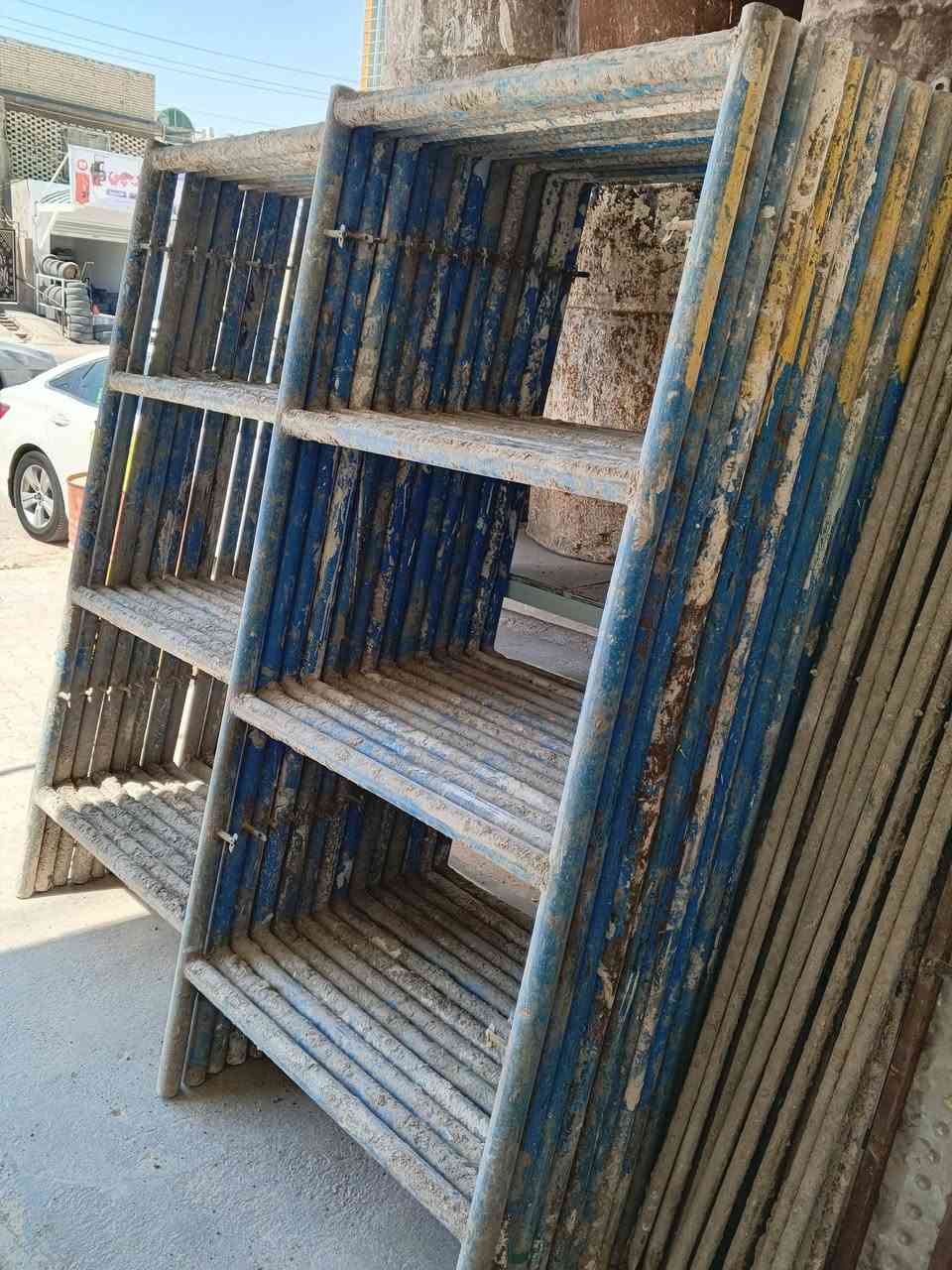 قفاصه للبيع نظيفات وكاملات مع ملحقاتهن درابات ومگاصه وخيارات ارتفاع 2 متر وعرض 90 مال الحرفين البوري العريض. دراب مشبچ عدد 15 قفص سعر الواحد 55 ألف كوفه حي ميسان قرب النفق ***********
