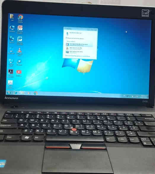 لابتوب لينوفو  المعالج Cor i5th مواصفاته بصوره
شاشة حجم 14  انج شاشه كبيره فول 
ملحقاته شاحنة اصليه فقط
هارد 256 ssd
رام 8
يحتوي منافذ  USB عدد3
منفذ اواكس + هيتفون 
منفذ hd للربط على شاشة خارجية 
منفذ LAN
منفذ كارتريدر 
نظافه جدا عاليه 100٪
مشغل  قرص CD
بطاريه ليثيوم 4 ساعات 
السعر 160 الف وبيه مجال 
الشراي يتصل ***********
