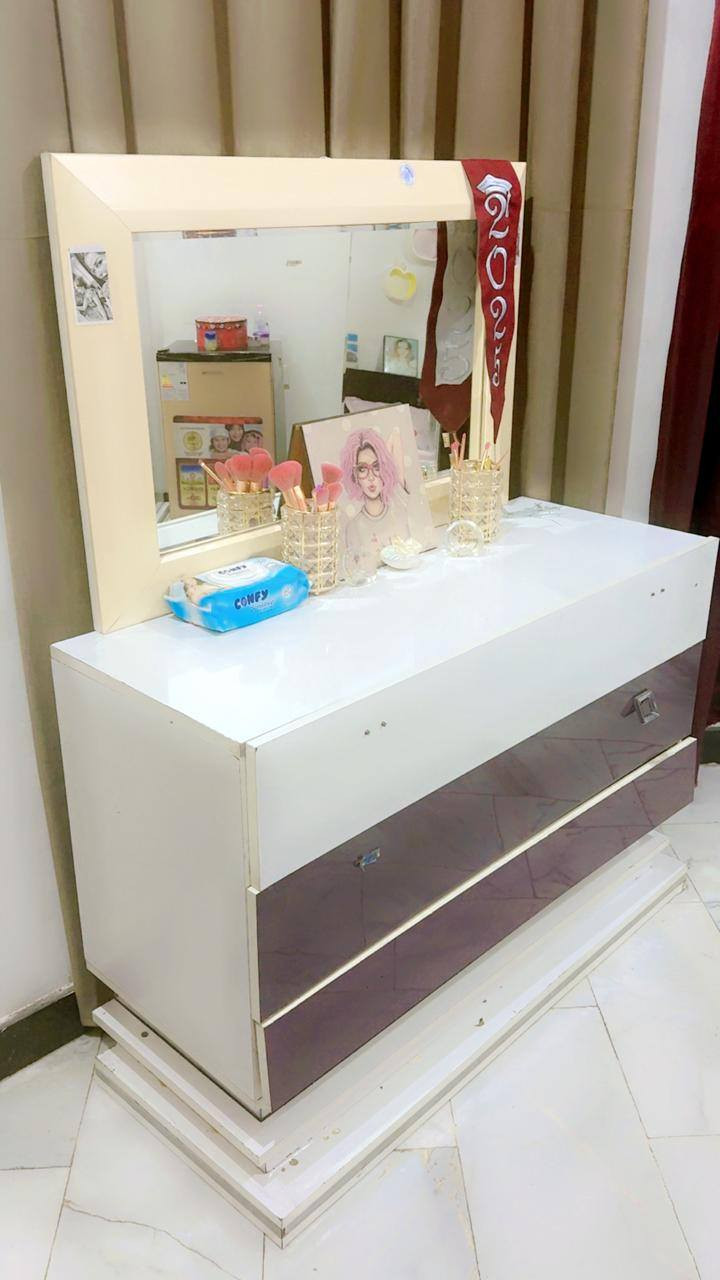 غرفه تركيه اي ضرر ماكو
6 قطع
سعرها 500


**إذا كنت صاحب هذا الإعلان وتريد حذفه لأي سبب، رجاءا أرسل رسالة إلى الدعم الفني**