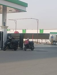 دراجة بطة 60 • تشتغل • كفراتها موجودة