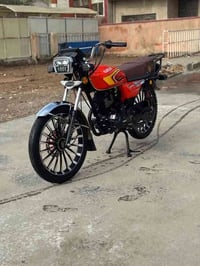 اسلام عليكم ايراني موديل 2025 مكينه 200نضافته 100/100مكفوله كفاله عامه...