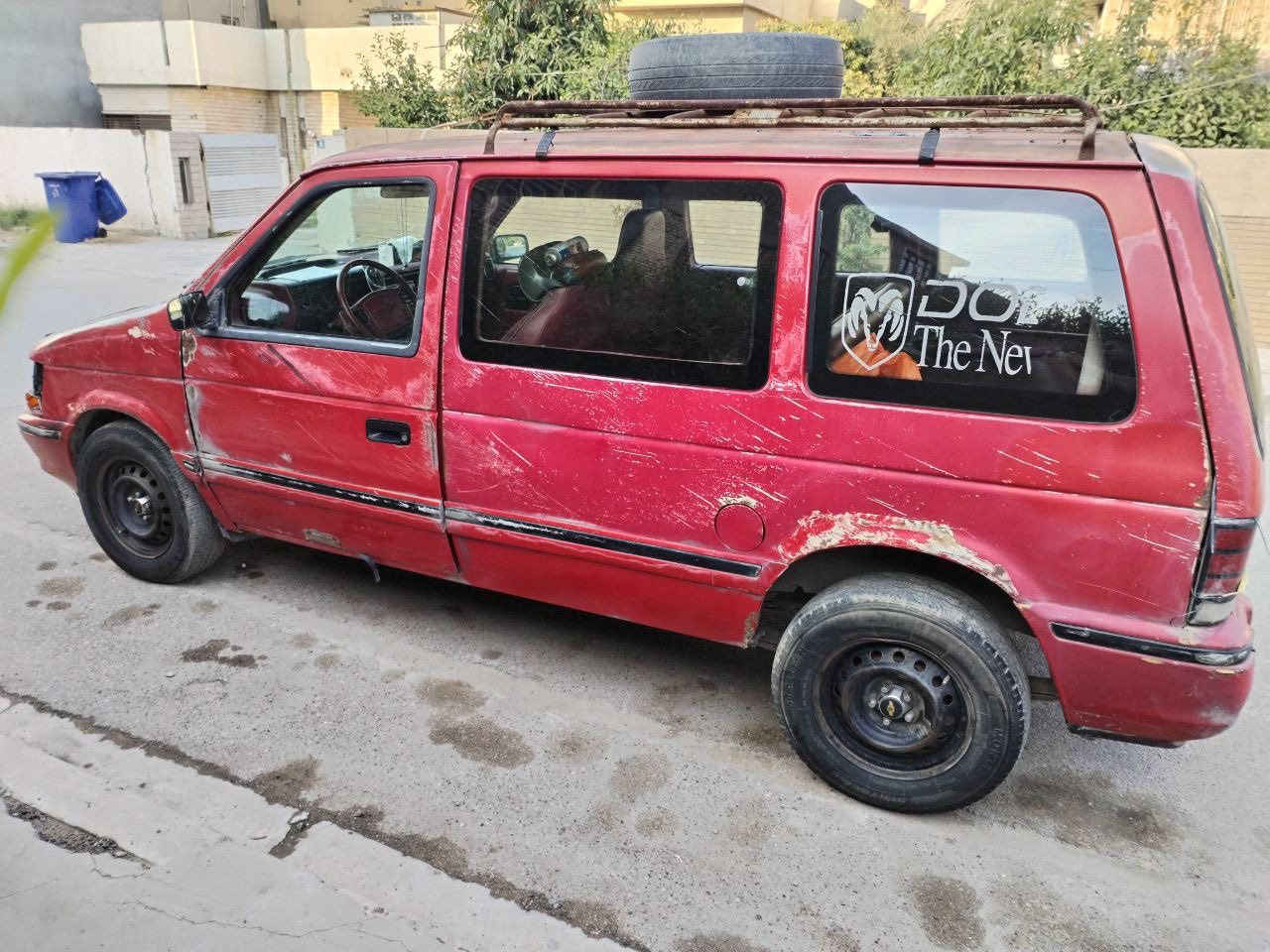 سلام عليكم
للييع دوج كرفان موديل 1993 مكينه وكير كورلا ابو الچف. تدفأ تبريد شغال. سياره بأسمي تحويل ثاني يوم سنويه لحد 2027 السعر :29$ 

للتواصل: ***********
