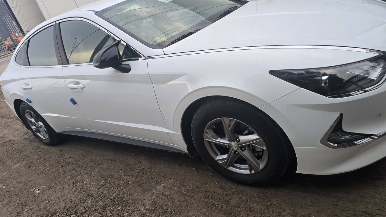 للبيع سوناتاخليجي
موديل 2023
محرك 2500
ماشيه 65000
السعر 200وبيهه مجال 
العنوان البصره _القرنه
الهاتف***********
