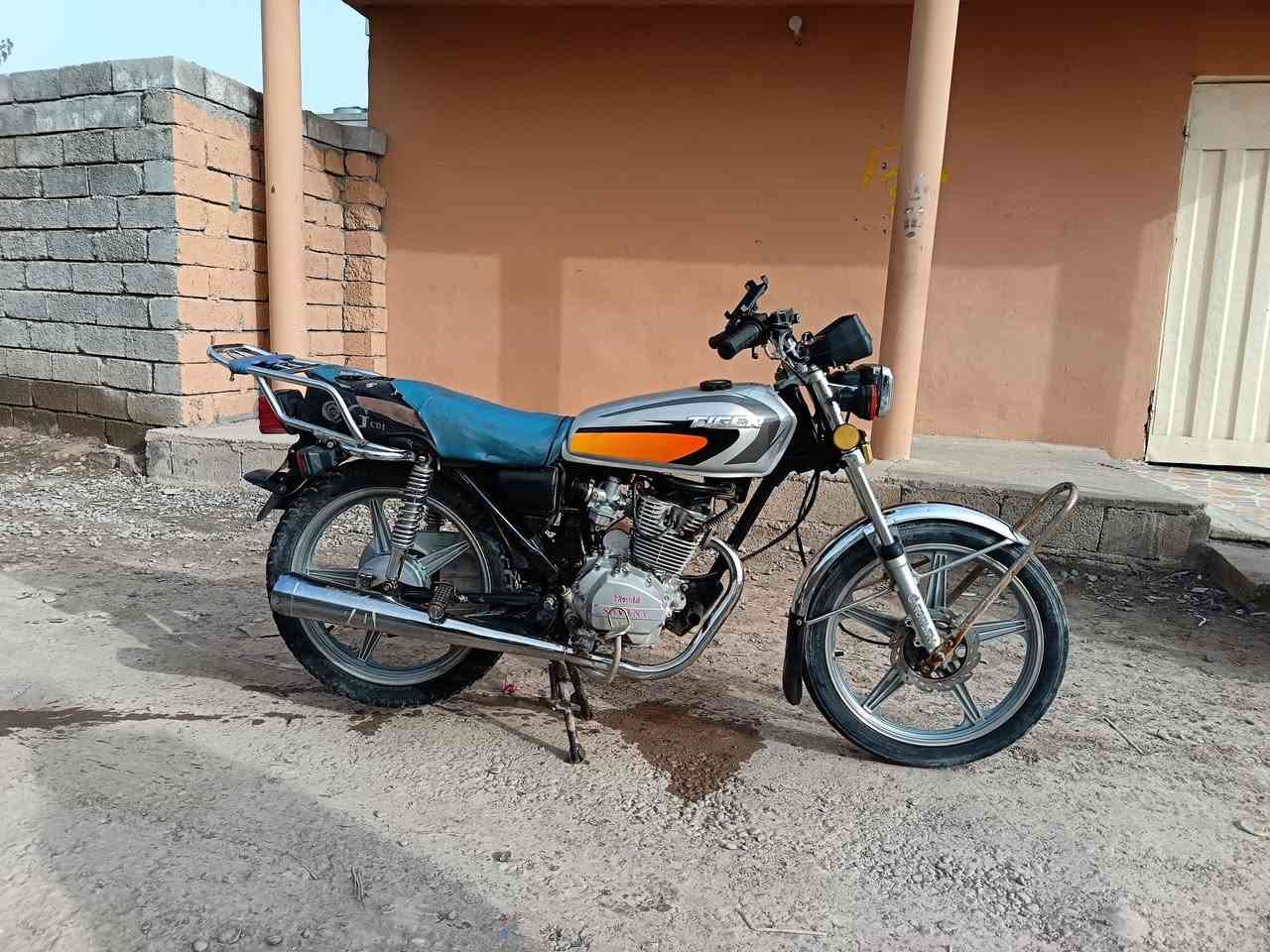 سلام عليكم ماطور سيفان موديل الثقيل 2020 امعمر جديد محرك نضيف حيل للستفسار الاتصال علا هذه الرقم ***********
