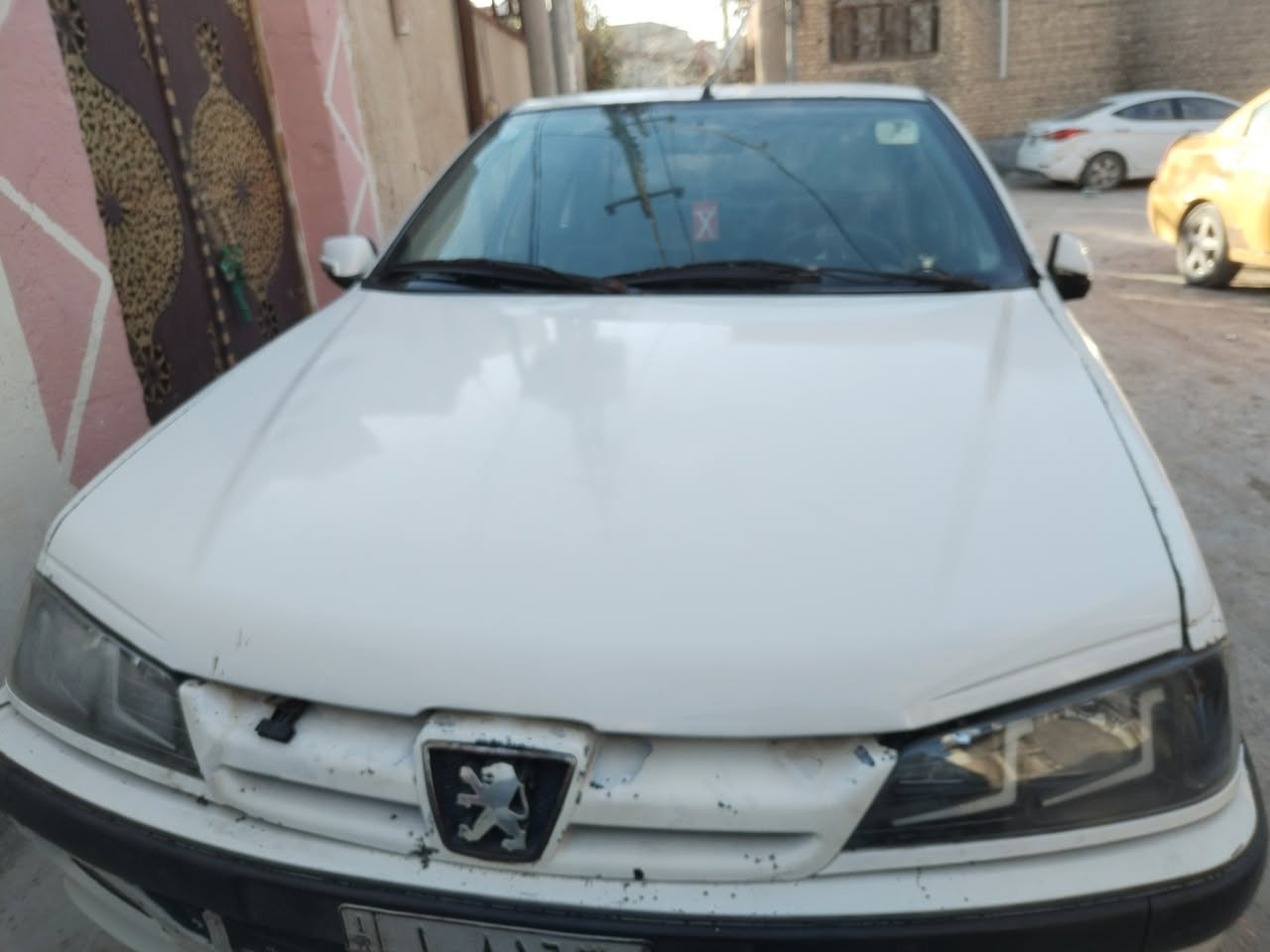 سلام عليكم بيجو بارس موديل 2011 سيارة جاهزة تبريد ثلج تخم تاير مكينه كير نضيفات كهربائيات اي نقص مابيها سنويه 29 مشرع وطني السعر 27 وبيها مجال مكاني كربلاء رقم ***********
