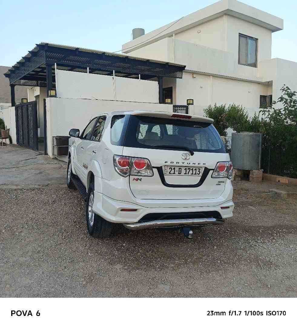 فۆرد چنەر مۆدێل 2013سەفاری سەیارەکە تابڵێی جوانو شازە پێشو پشت کەپس سەیارەکە یەک پەڵە بۆیاخی هەیە لەسەر بۆنیتی بەناوی خۆمانە چوار تایەی تازەی لەژێرە سەنەوی بەناو خۆمانە کەم ڕۆیوە 180مایل ڕۆیوە سەحری 210مەجالێکی تیایە سەوداش دەکەم بە مەرزییە مۆدێل نوێ پارچە ڕەش *********** كويسينجاك, أربيل

