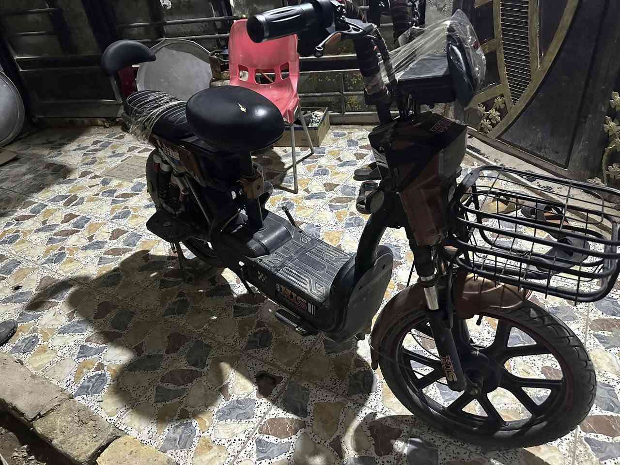 دراجه شحن للبيع حجم عشرين الدراجه كله شغاله السعر 285 وبيه مجال للتواصل راسلني على الخاص ولشراي بي خير ويدلل


**إذا كنت صاحب هذا الإعلان وتريد حذفه لأي سبب، رجاءا أرسل رسالة إلى الدعم الفني**