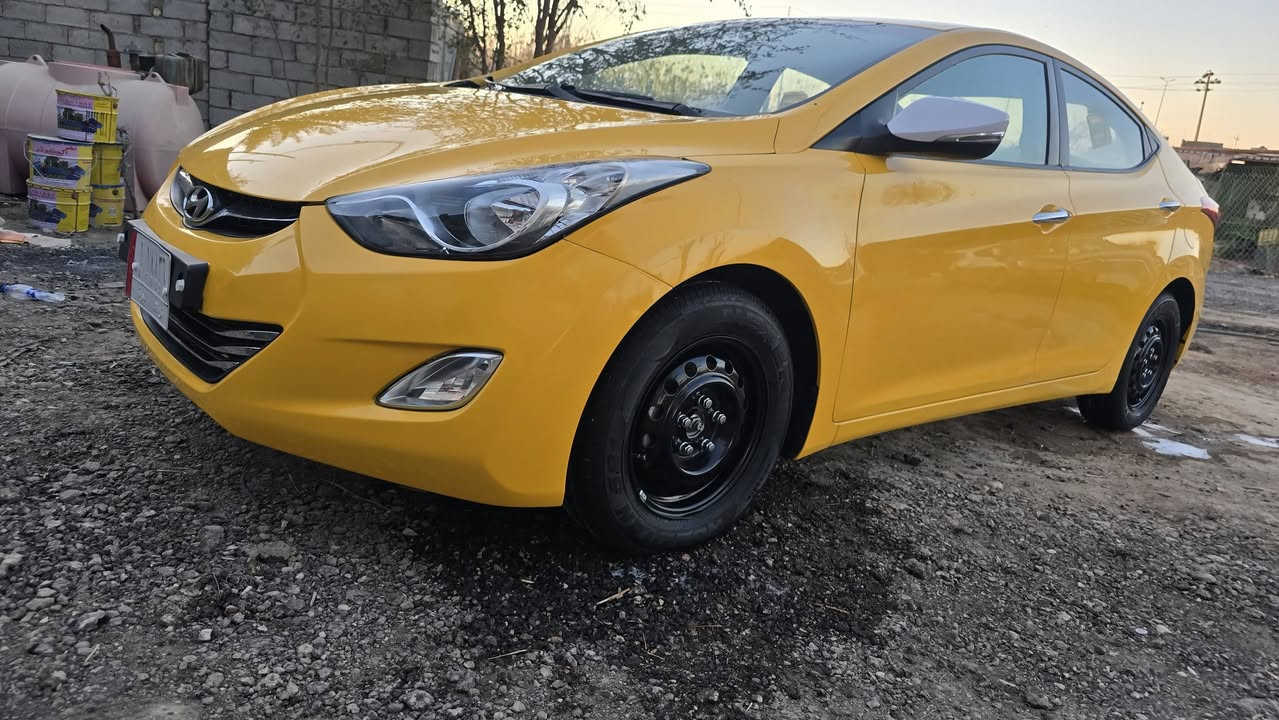 سلام عليكم للبيع الانتره خليجيه موديل13 رقم كربلاء مكينه 1800 السياره مكفوله مكينه كير تبريد حداديه تخم تاير باتري كله جديد وعلى الفحص مصفره هيئه وغرامات السياره جاهزه للخير سياره بيه طخات مال صفره سعر105 مكان سياره ديوانيه رقم موايل ***********//***********
