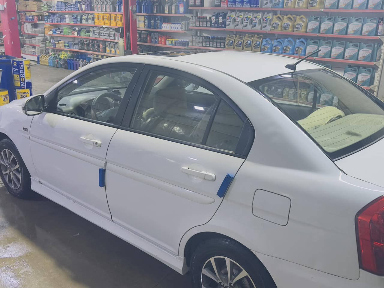 اكسنت 2011 سبورت خليجي محرك 1600 فول مواصفات بيها جاملغ فقط الخلفي وباقي خير من الله تبريد ثلج كير محرك مكفولات رقم بغداد مكاني بغداد عارضها 98 وبيها مجال قليل ***********
