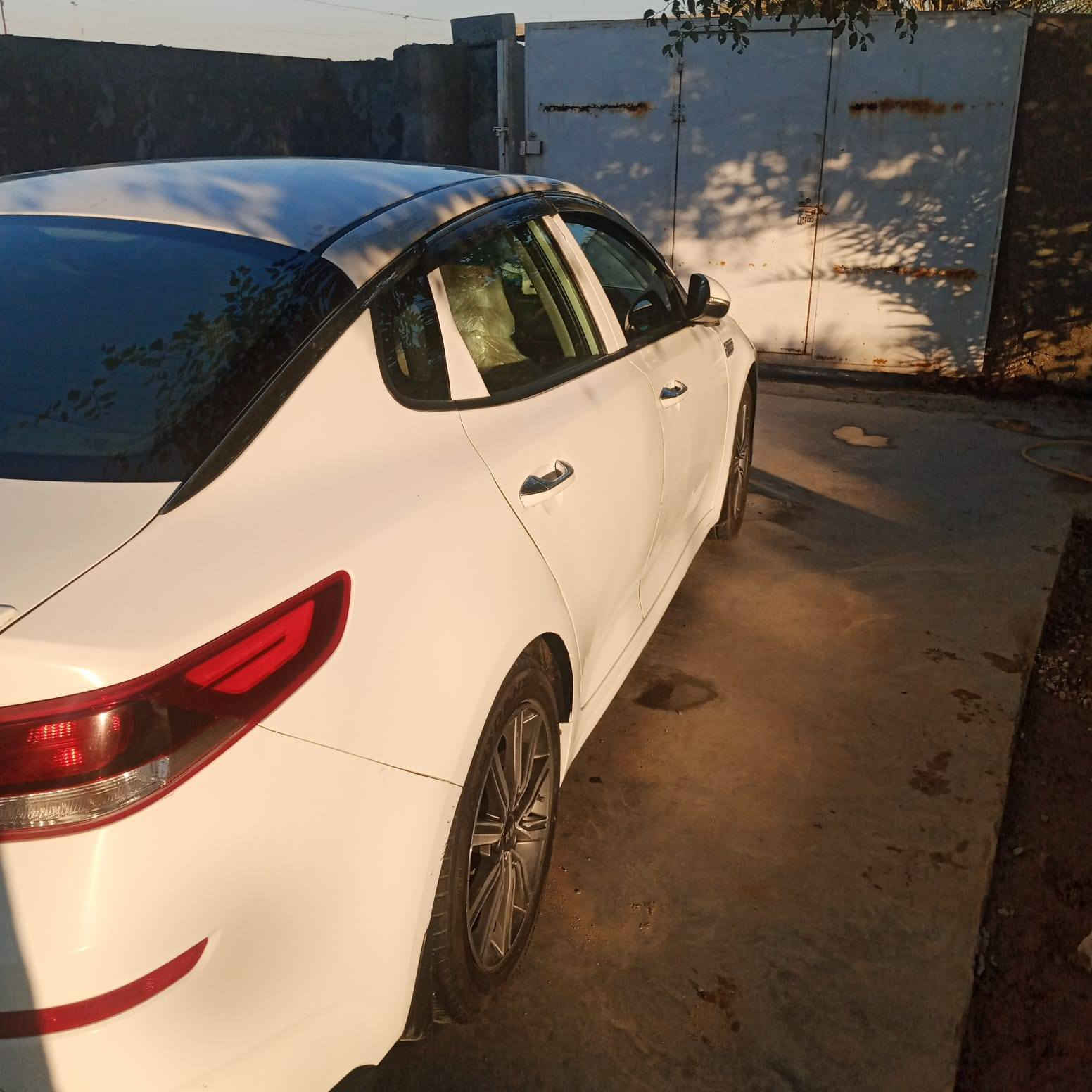 سلام عليكم ورحمه الله وبركاتة 
اوبتمه2020 خليجي 2400 دوش واسط نگليزي مشروع وطني سنويه ل 2030 مكينه گيرAT نمر 6  حداديه تبريد تدفه كله شرط السياره حادثه مرفق بلصونار بدون إرباك نهائيا مكان السياره السماوه قضاء الرميثه الشارع العام السعر المطلوب 195 اوبيهه مجال  الاستفسار موبايل *********** / ***********
مواصفات //FE //
شاشه كبيره لمس ✅
 كامره دواره ✅
تحكم جهتين ✅
مثبت سرعه ✅
تحديد مسار ✅
مانع نزلاق ✅
رادار جانبي ✅
حساسات خلفيه +جانبي + امامي ✅
واقعيات قياده (EXO +SPORT+ COMFORT)✅
شاحن UDB + منفذ AUX ✅ 
اشاير بالمري ✅ حساس إطار ✅
ويل كروم ✅ نغمه ترحيب ✅ 
تخم تاير جديدي ✅
