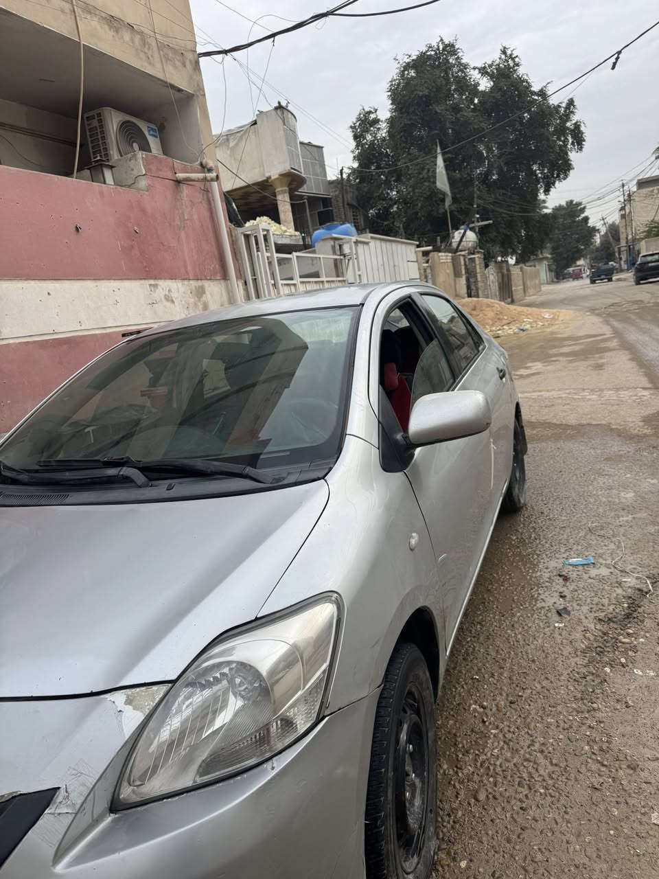 السلام عليكم  يارس 2008 صالون رقم اربيل بأسمي سنوية 2029خليجي مابيه ضربة فقط كم بارد تخم تايرات جديد مكينه 1600 ( بدلته لان هذيج صغيره) 
السعر 75$ وبيها مجال
النواقص تبريد يفصل بسبب كمبريسر قديم 
سونار اول ماخذته قبل سنه وشوي 👇
مكاني بغداد بلديات
***********
