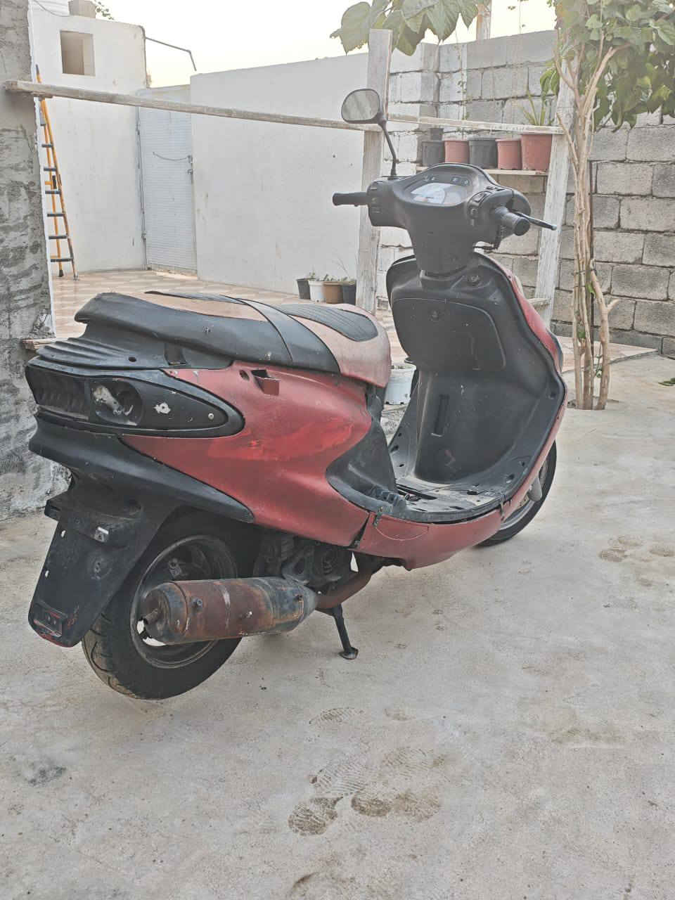 السلام عليكم من رخصة الادمن دراجه فراشه فظائي شغاله جاهزه سلف هندر تايرات كهربائيات باتري جدد السعر ٢٢٥حولي التحرير ***********واتساب مازنجر
