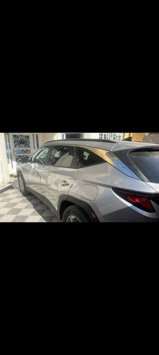 السلام عليكم من بعد اذن الدمن هونداي توسان موديل٢٤ تقرير 15٪         السياره فول عد   الفتحه شنو بالك مواصفات بيهه تبريد قطعتين جنطه كهرباه تحديد مسار رادارات أمامي خلفي جانبي كامره دواره كشنات تدفه تشغيل عن بعد السياره كفاله عامه من كولشي بارد صبغ تبديل السياره بدون لوحات تترقم جميع المحافظات السعر ١٧٨ وبيهه مجال  ماشيه ٣٥ الف مكان السياره بابل اسكندريه ***********                   ***********
