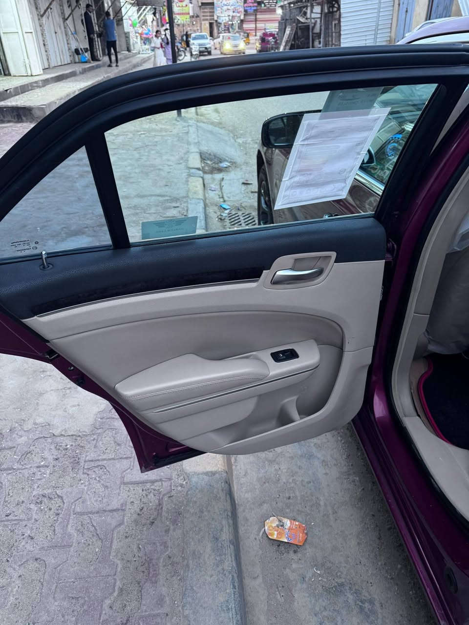 أوباما 2014 أدوات كصة جنطه
لون مميز كرزي سياره جديده كلش كلش محرك 3600 كير كصبه
كير ومحرك وحداديه وتايرات كله 100% جديد 
دواخلها لون بيجي غرفه بالجيس ولا زلغ بيها 
متومه أرقام وسنويه اربيل 
للبيع أو مراوس بجارجر كون جديده 
مكاني ميسان 
سعر 61 وبيها مجال للشراي
***********
