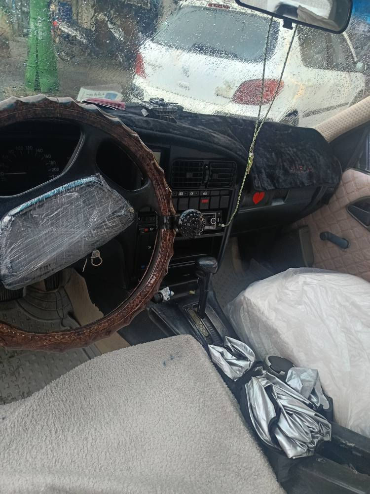 اوميكا للبيع مشروع وطني بطاقه بيها كير اوتو محرك 20 كابريته محوره موديل 1987 السعر 26 شرط التحويل *********** كركوك, العراق
