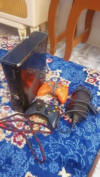 Xbox 360 • كنترولين • ايسر زهور