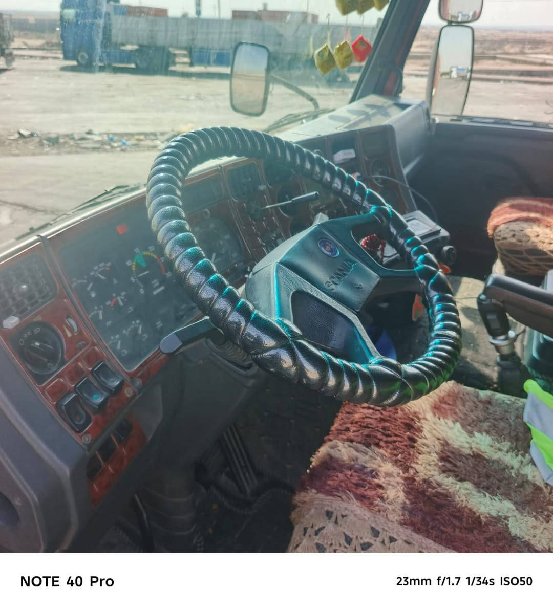 السلام عليكم سكانيا للبيع ثبته صهريج رقم نينوى لل 2030 موديل 96
***********
