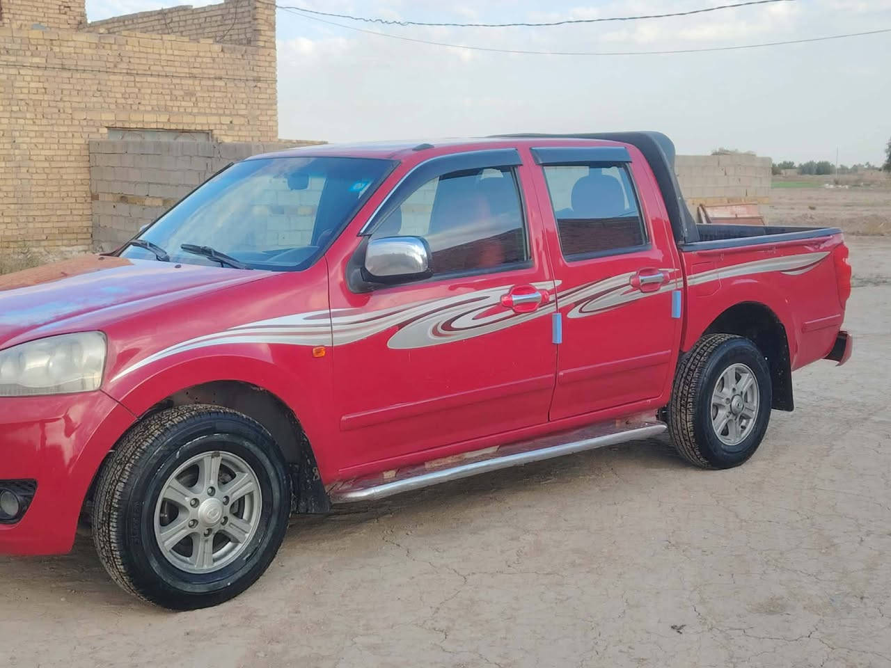 سلام عليكم سياره كريت ويل 2012 سياره جاهزه من كلشي كير ومكينه حداديه تخم تاير سياره خير من الله مكفوله من ضربه ومن تبديل بس الهلالات بيهن صبخ اثر خياسات سنويه اله 2028 سعره 65 وبيهه مجال اله شراي مكان سياره الديوانيه الحمزه الشرقي الستفسار تصل عله هاذه رقم ***********
